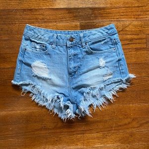 SOLD /H&M | High Waisted Jean Shorts